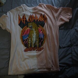 Def Leppard High 'n' Dry Graphic Tee